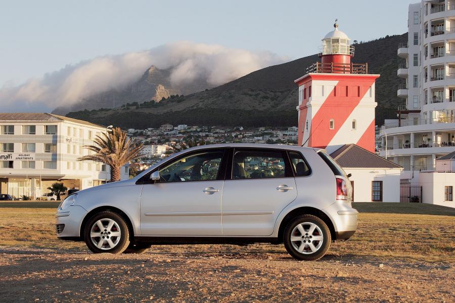  Volkswagen Polo 2006 года  (фото 8 из 62)